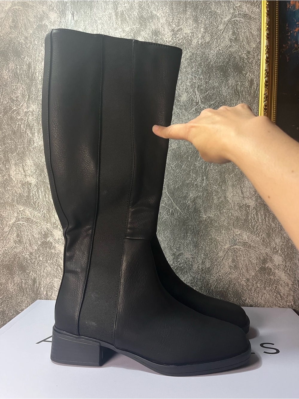 Aerosoles Classic Black Women's Knee-High Boots 9 new